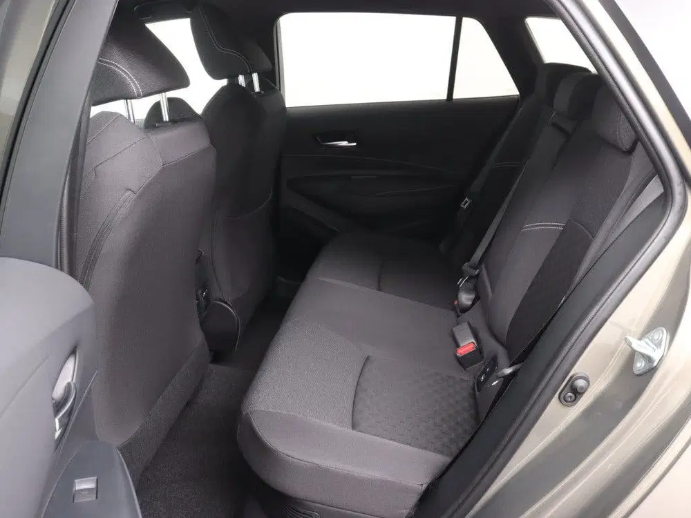 Suzuki Swace 1.8 Hybrid Style *DEMO* (bj 2025 uit 2025, foto 13