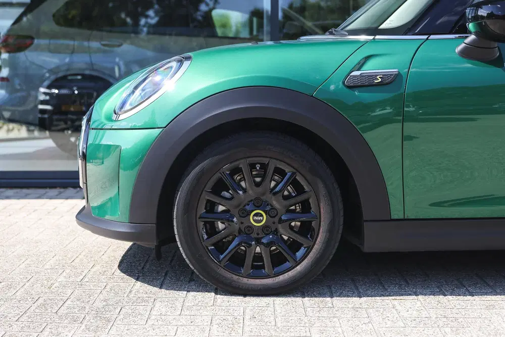Mini Electric Camden uit 2022, foto 4