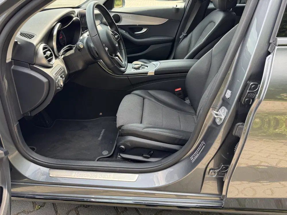 Mercedes-Benz C-Klasse 180 Advantage Pack Automaat uit 2021, foto 8