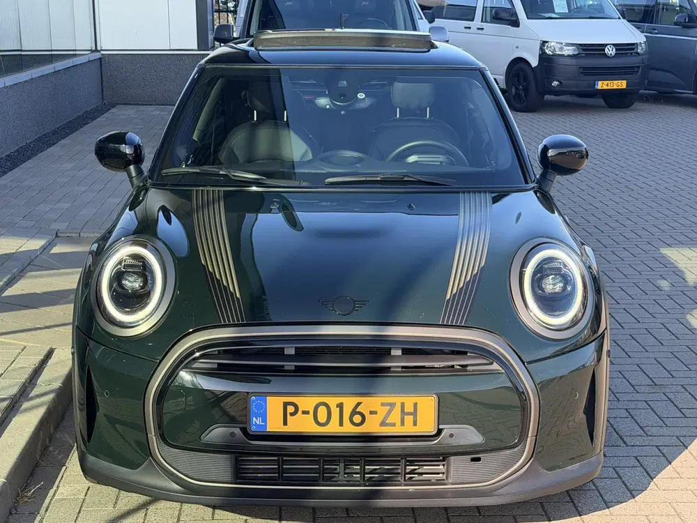 Mini Cooper 1.5 Cooper Resolute Edition uit 2022, foto 6