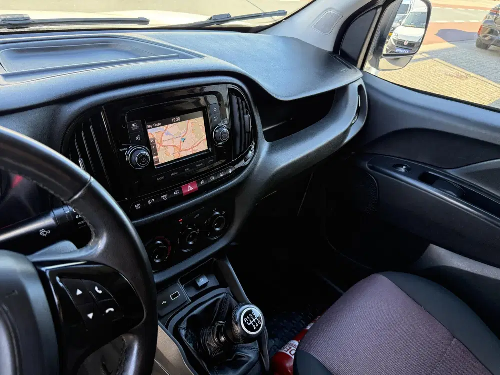 Fiat Doblo Doblò Cargo 1.4 T-Jet Natural Power L1H1 S uit 2019, foto 8