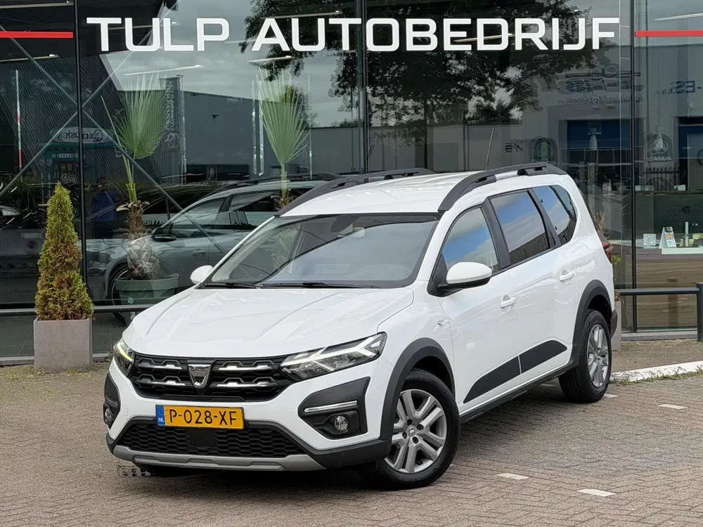 Dacia Jogger 1.0 TCe Bi-Fuel Comfort 7p. Airco Cruise N uit 2022, foto 2