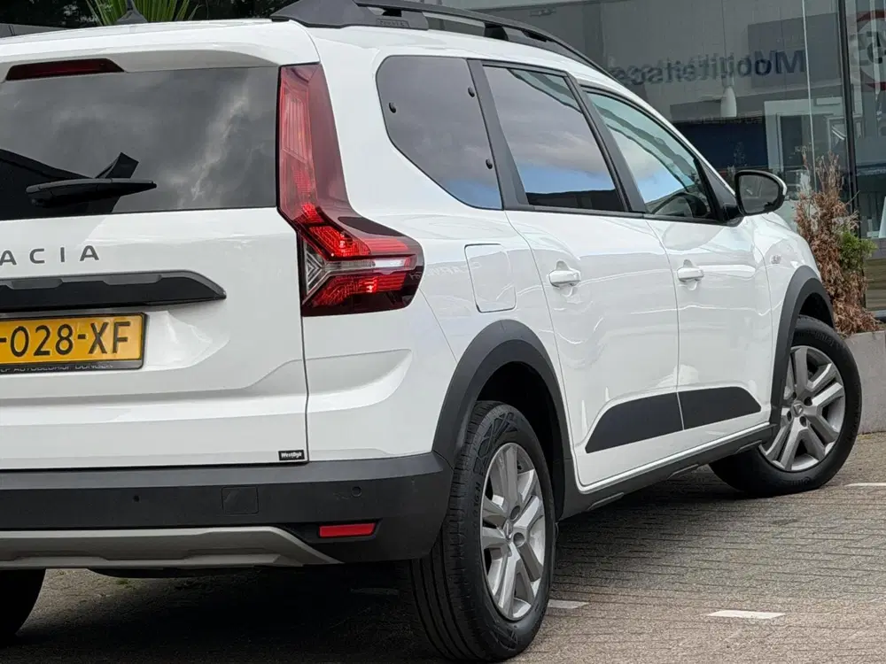 Dacia Jogger 1.0 TCe Bi-Fuel Comfort 7p. Airco Cruise N uit 2022, foto 9