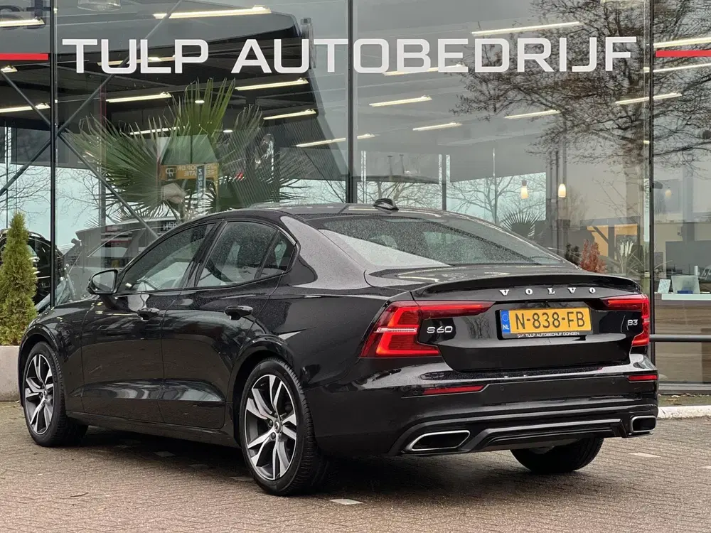 Volvo S60 2.0 B3 R-Design Clima Cruise Nav Leder Dea uit 2021, foto 13