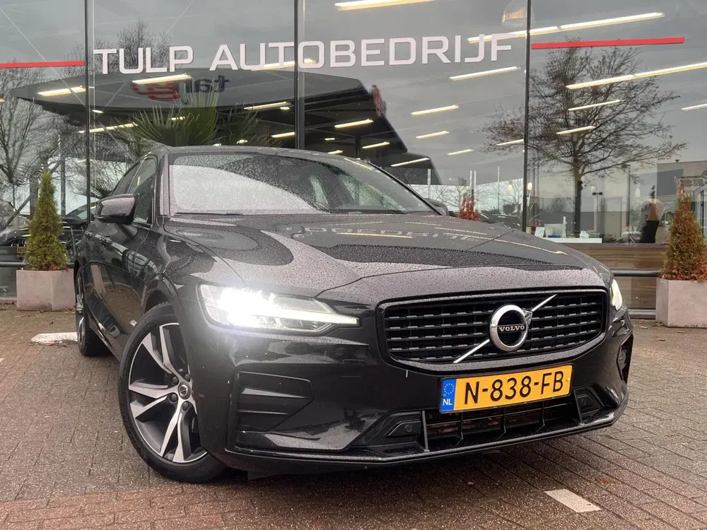 Volvo S60 2.0 B3 R-Design Clima Cruise Nav Leder Dea uit 2021, foto 4