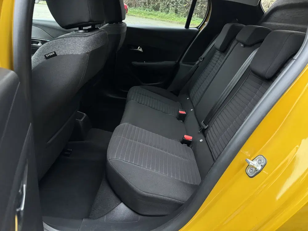 Peugeot 208 1.2 PureTech Style Camera uit 2022, foto 13