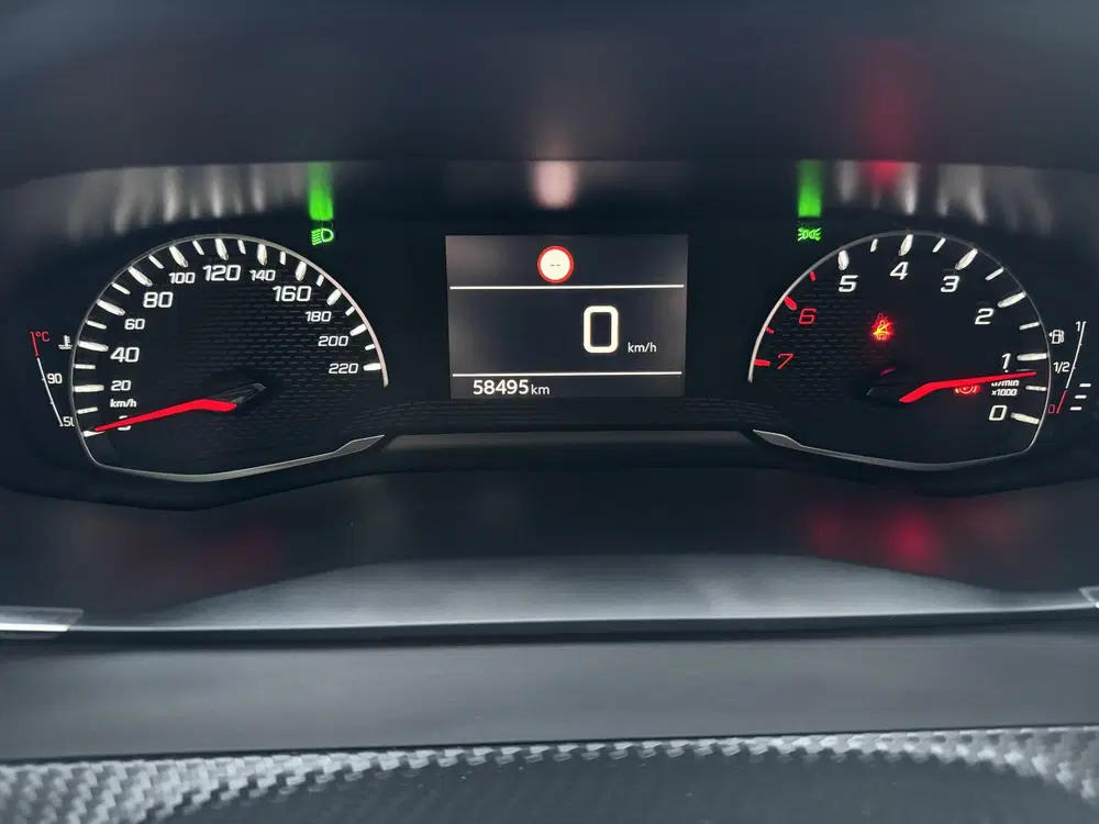 Peugeot 208 1.2 PureTech Style Camera uit 2022, foto 14