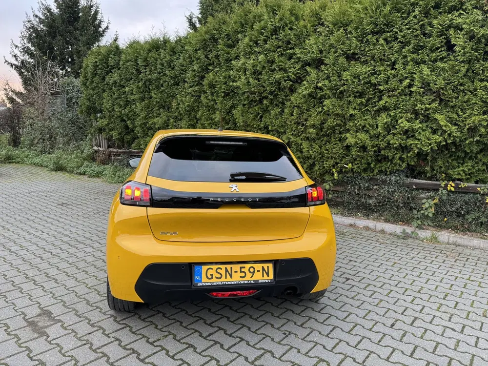 Peugeot 208 1.2 PureTech Style Camera uit 2022, foto 4