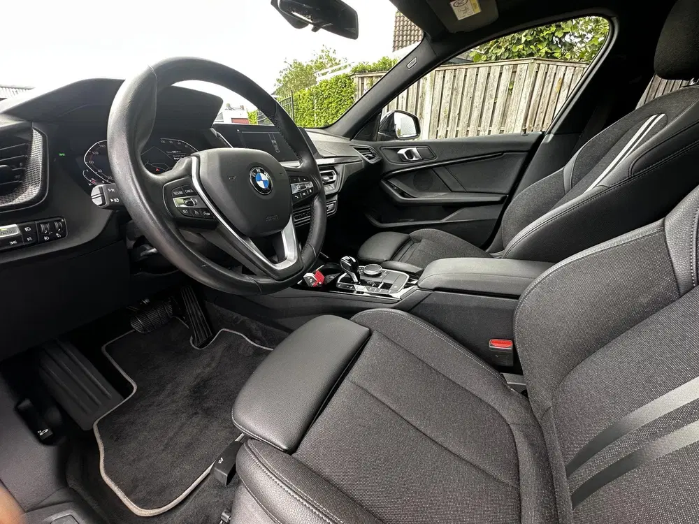 BMW 2-serie 2-serie Gran Coupé 218i Org NL 1ste eigen. uit 2023, foto 2