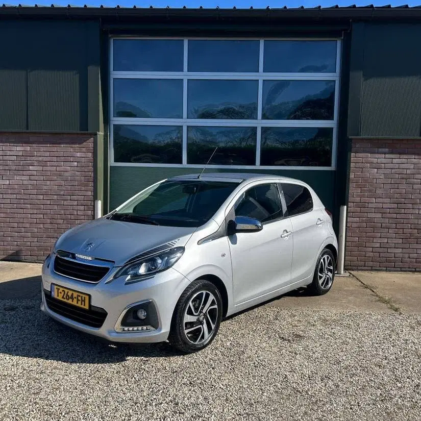 Peugeot 108 1.0 e-VTi Collection TOP VOL OPTIE uit 2020, foto 2