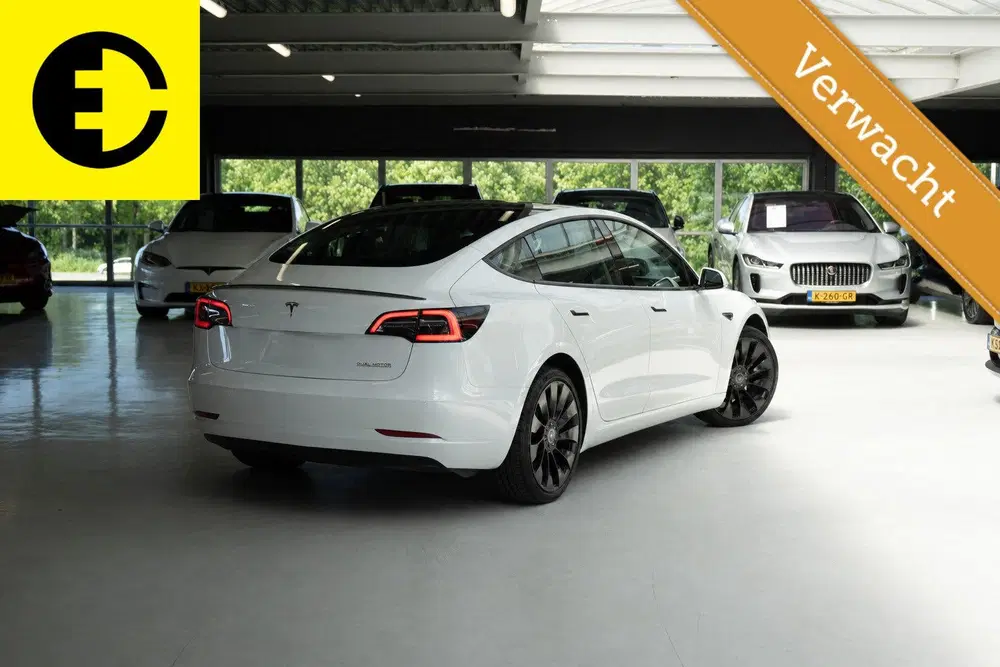 Tesla Model 3 Performance AWD 75 kWh uit 2020, foto 7