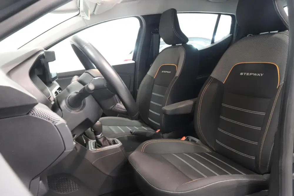 Dacia Sandero 1.0 TCe 90 Comfort uit 2021, foto 7