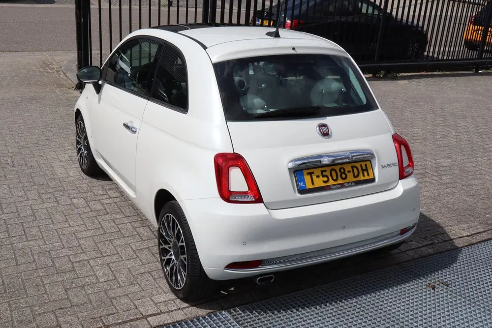 Fiat 500 1.0 Hybrid Star Panoramadak uit 2020, foto 10