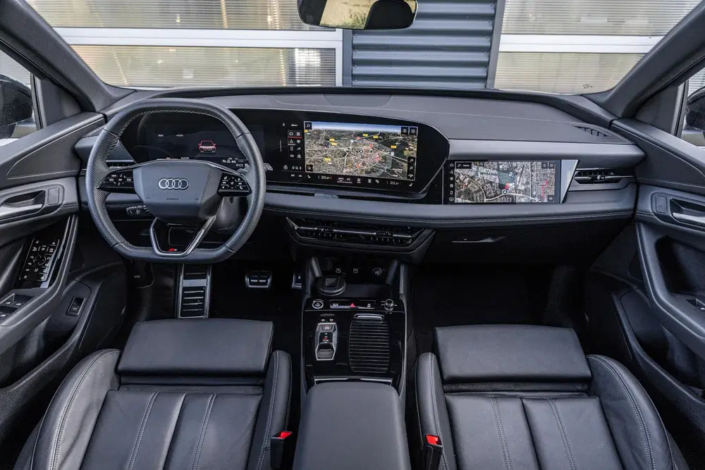 Audi Q6 e-tron 252pk S Edition 83 kWh uit 2025, foto 5