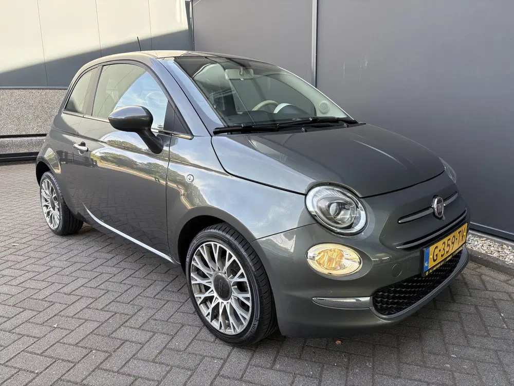 Fiat 500 1.2 Lounge Automaat uit 2020, foto 3
