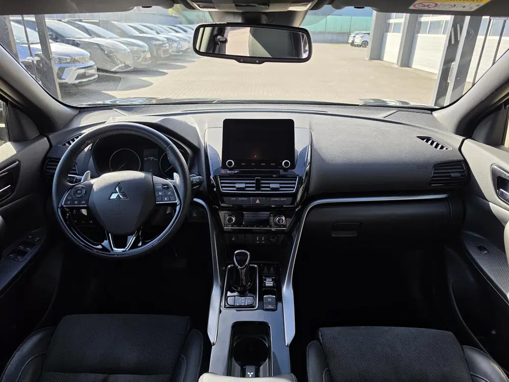 Mitsubishi Eclipse Cross 2.4 PHEV Black Edition uit 2024, foto 7
