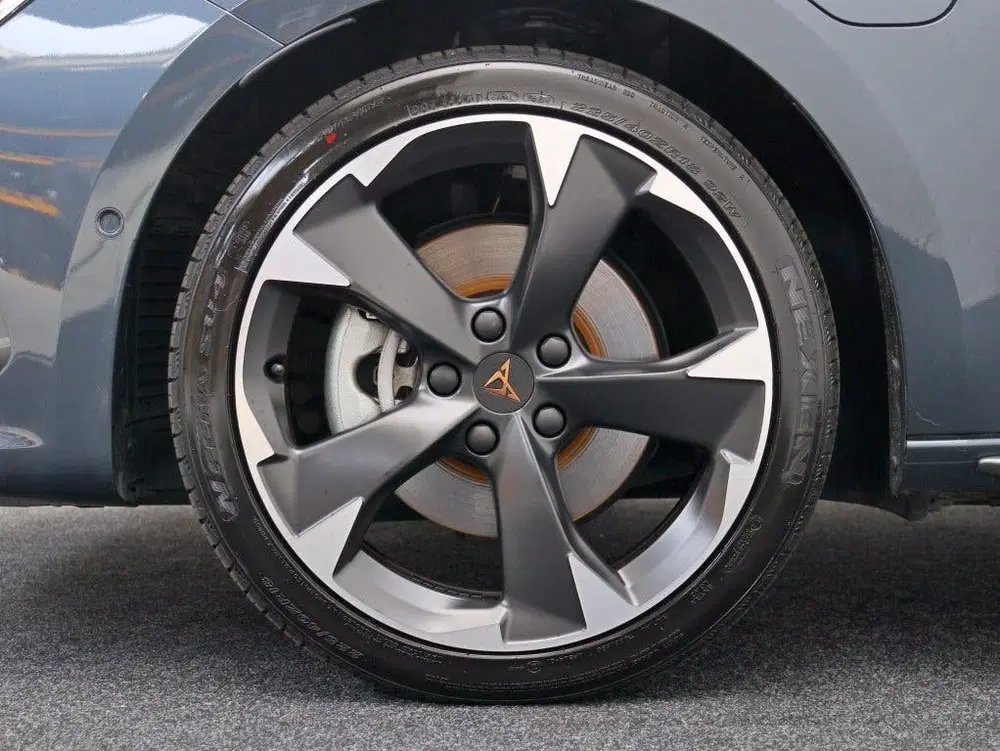Cupra Leon 1.4 e-Hybrid Business uit 2024, foto 7