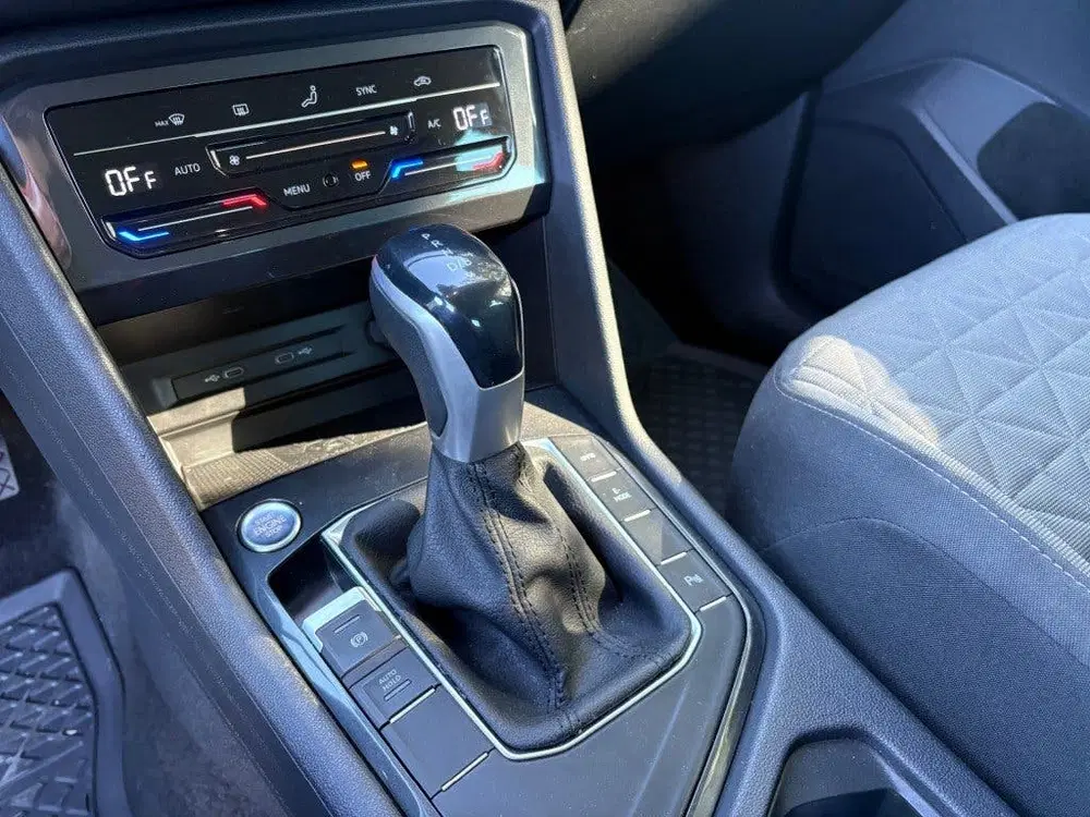 Volkswagen Tiguan 1.4 TSI EHY R BNS+ uit 2023, foto 12