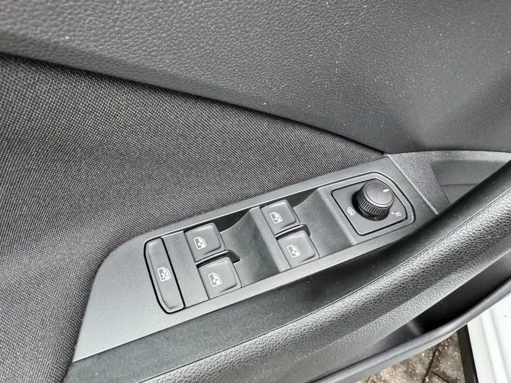Skoda Kamiq 1.5 TSI ACT Monte Carlo Xenon uit 2024, foto 15