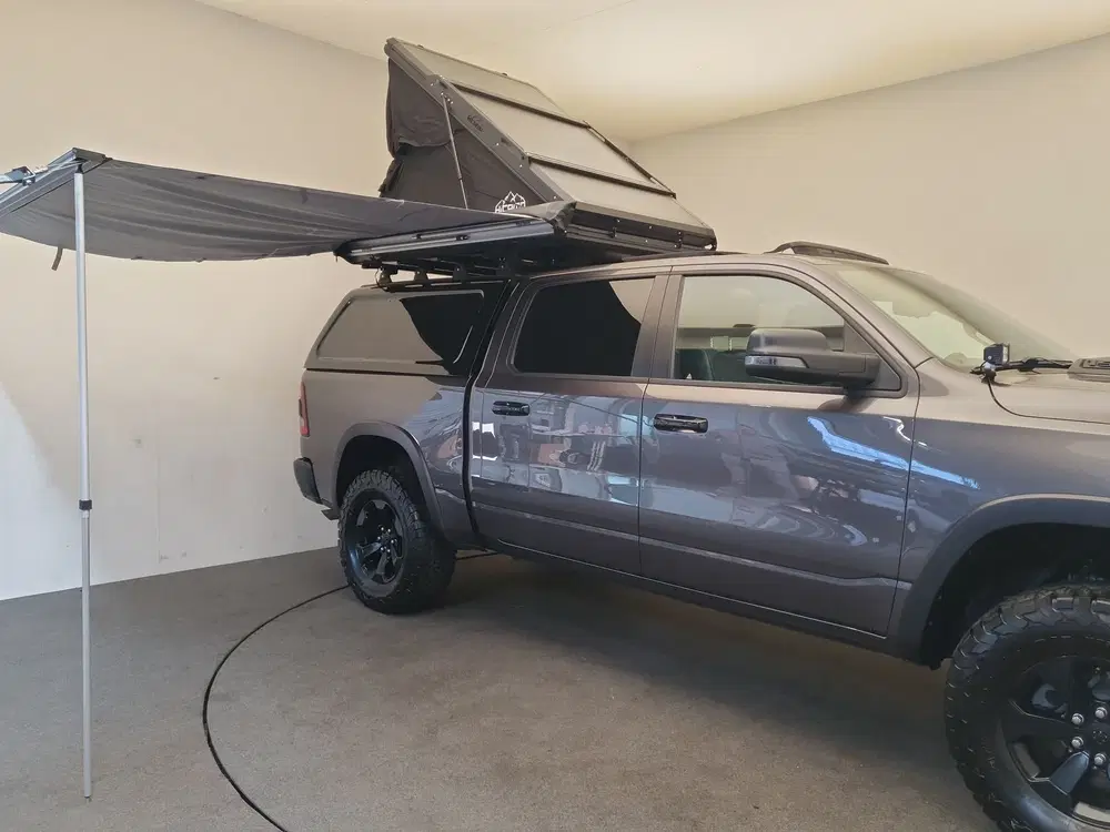 Dodge RAM Panorama dak uit 2024, foto 9