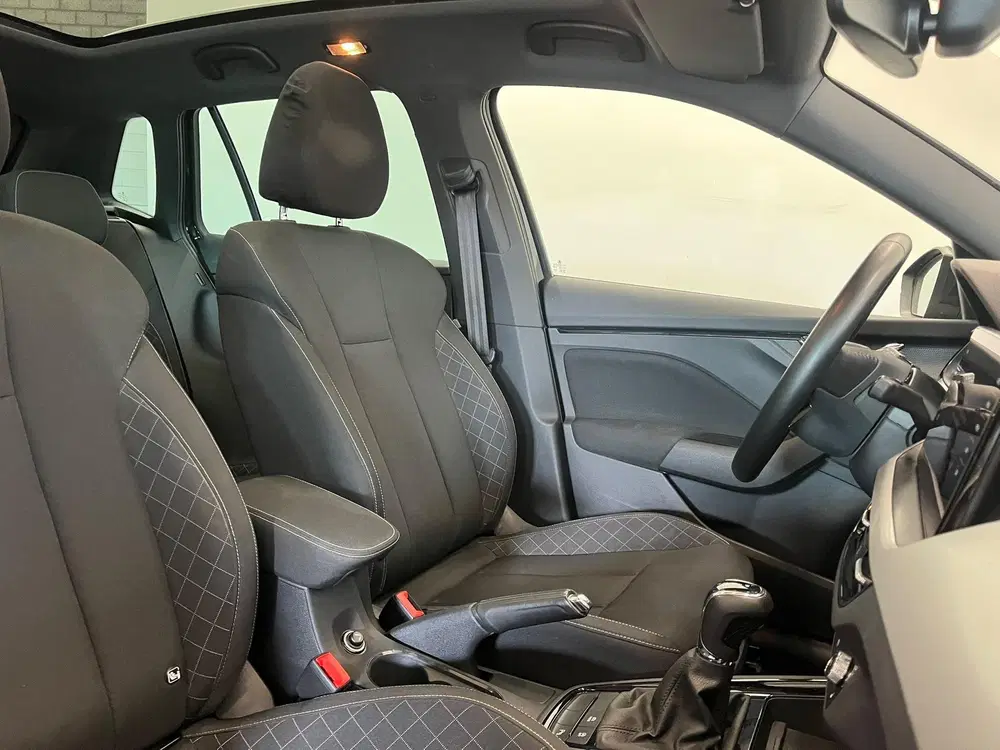 Skoda Kamiq 1.0 TSI DSG Clever Panoramadak Trekhaak Na uit 2022, foto 9