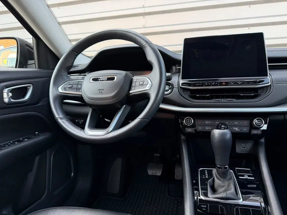 Jeep Compass 1.5T e-Hybrid S uit 2024, foto 13