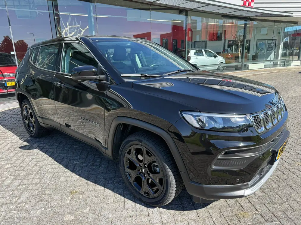 Jeep Compass 1.5T e-Hybrid S uit 2024, foto 2