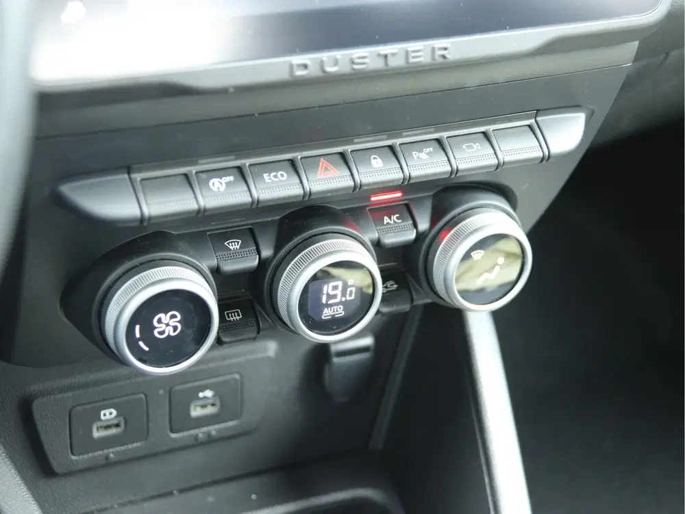 Dacia Duster 1.3 TCe 130 Extreme 360 CAMERA uit 2023, foto 14
