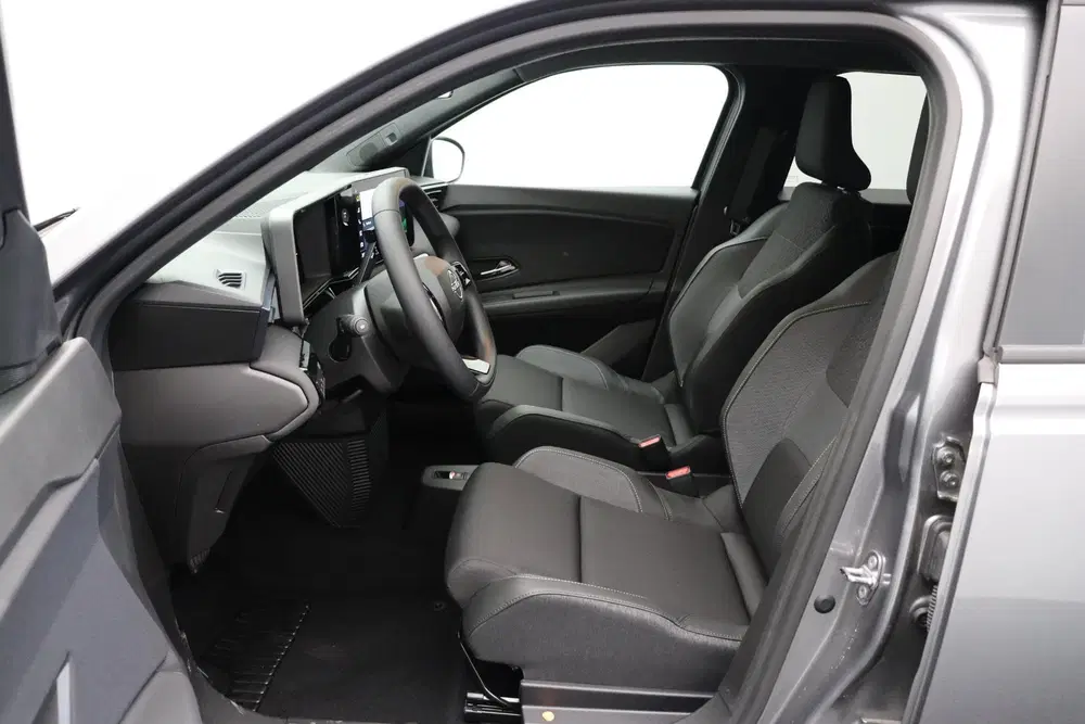 Nissan Micra 40 kWh AKARI 120pk uit 2026, foto 4