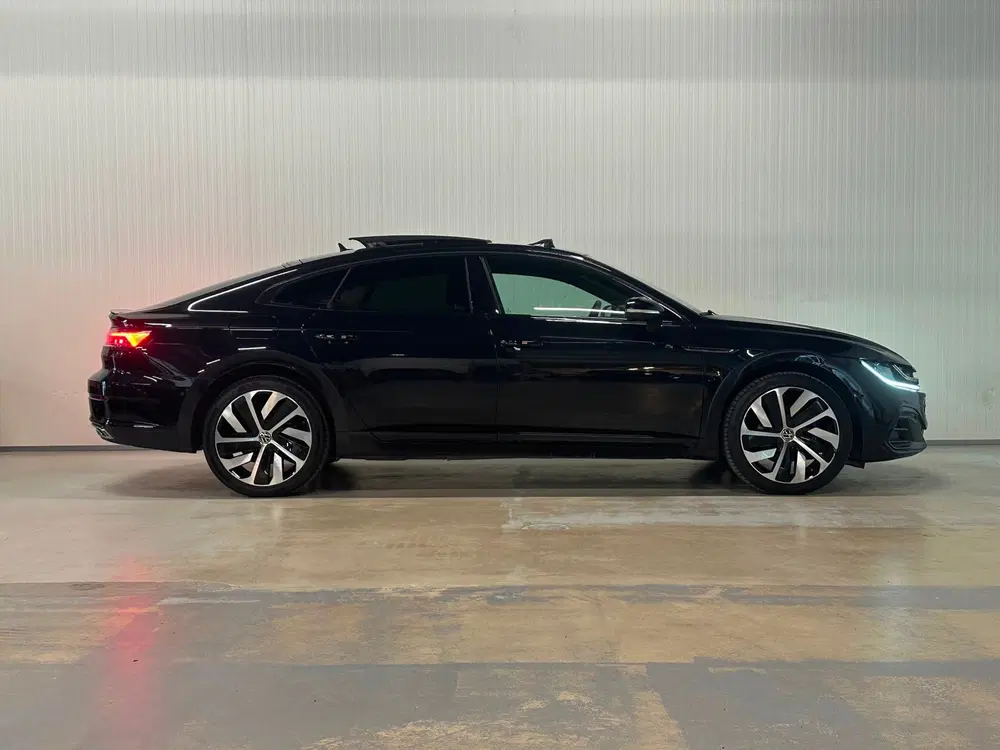 Volkswagen Arteon 1.4 TSI eHybrid R-Line uit 2021, foto 13
