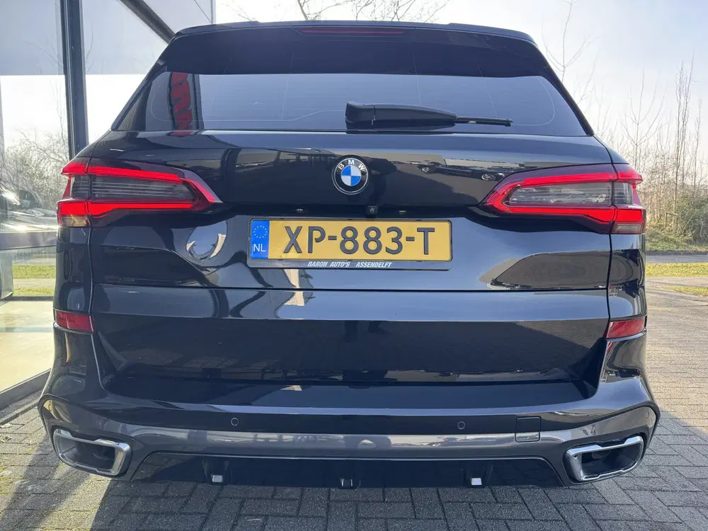 BMW X5 xDrive40i M-Sport High Executive Panoramad uit 2019, foto 4