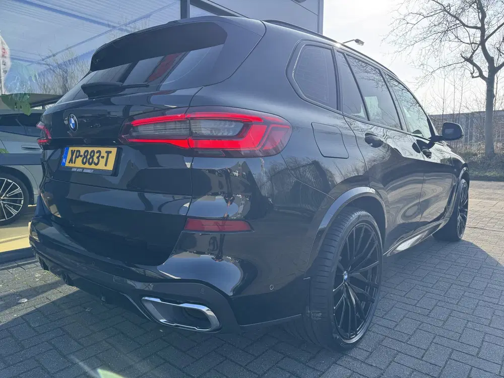 BMW X5 xDrive40i M-Sport High Executive Panoramad uit 2019, foto 5