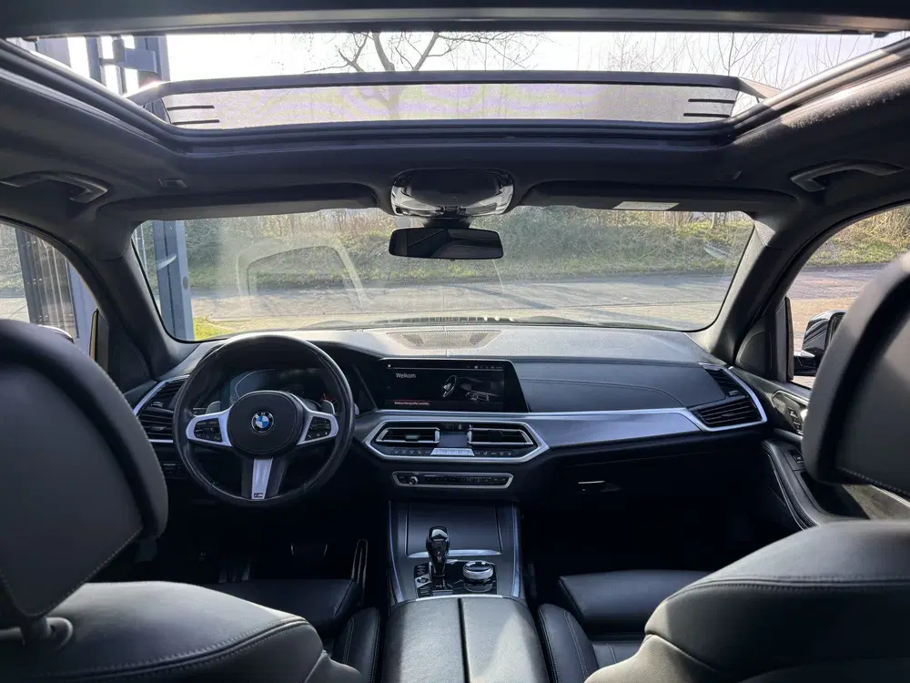 BMW X5 xDrive40i M-Sport High Executive Panoramad uit 2019, foto 9
