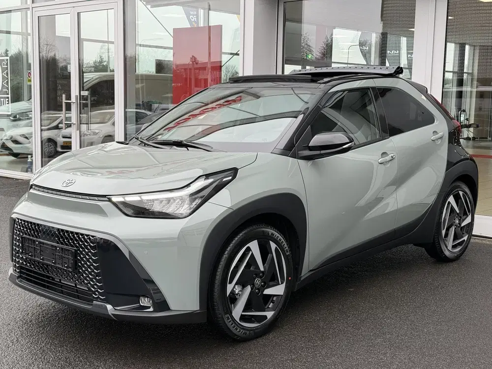 Toyota Aygo X Hybrid 115 envy uit 2026, foto 2