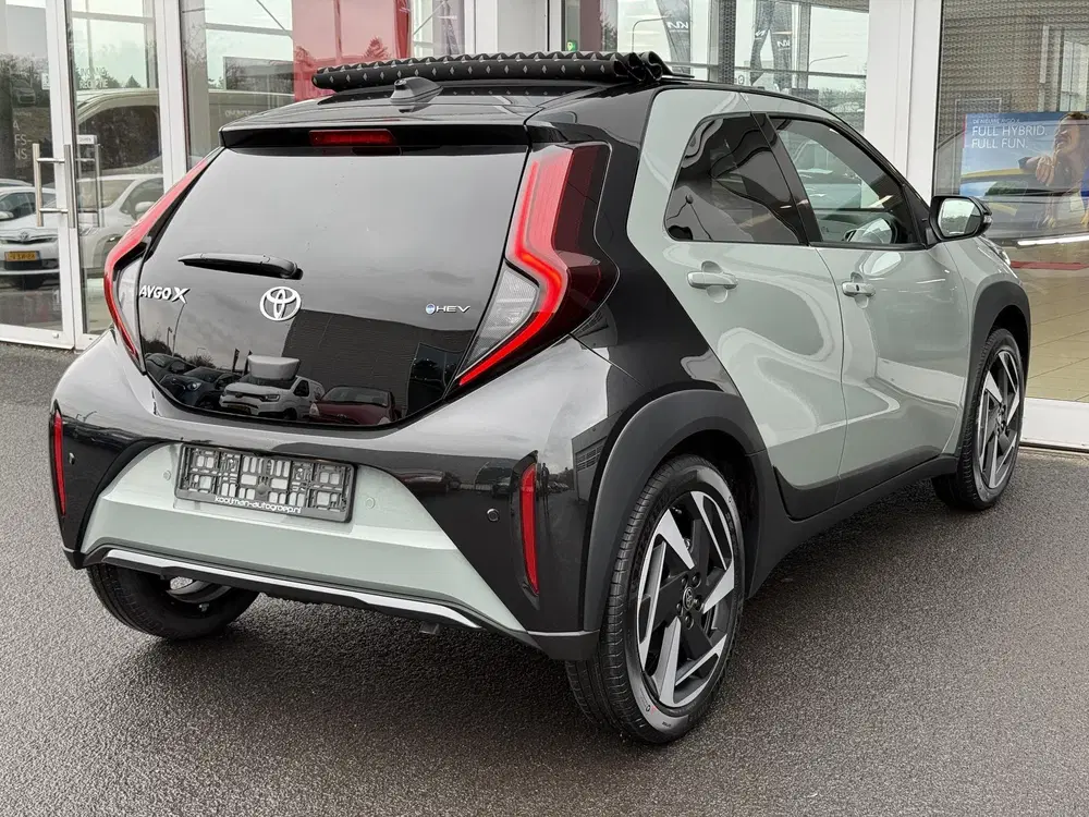 Toyota Aygo X Hybrid 115 envy uit 2026, foto 7