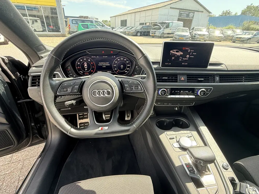 Audi A5 2.0 TFSI MHEV Sport S-line Edition uit 2019, foto 5