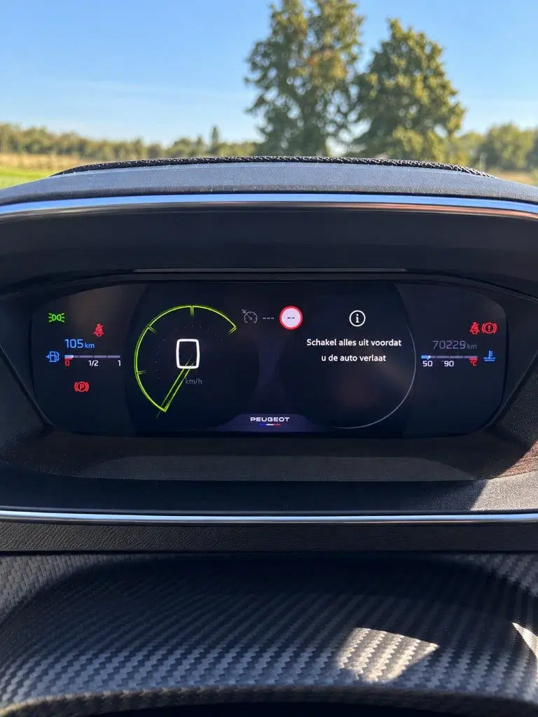Peugeot 208 1.2 Puretech 100pk 2024 GT uit 2024, foto 14