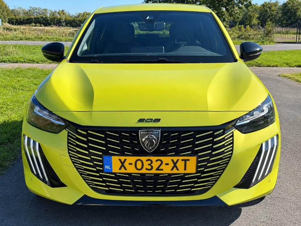 Peugeot 208 1.2 Puretech 100pk 2024 GT uit 2024, foto 8