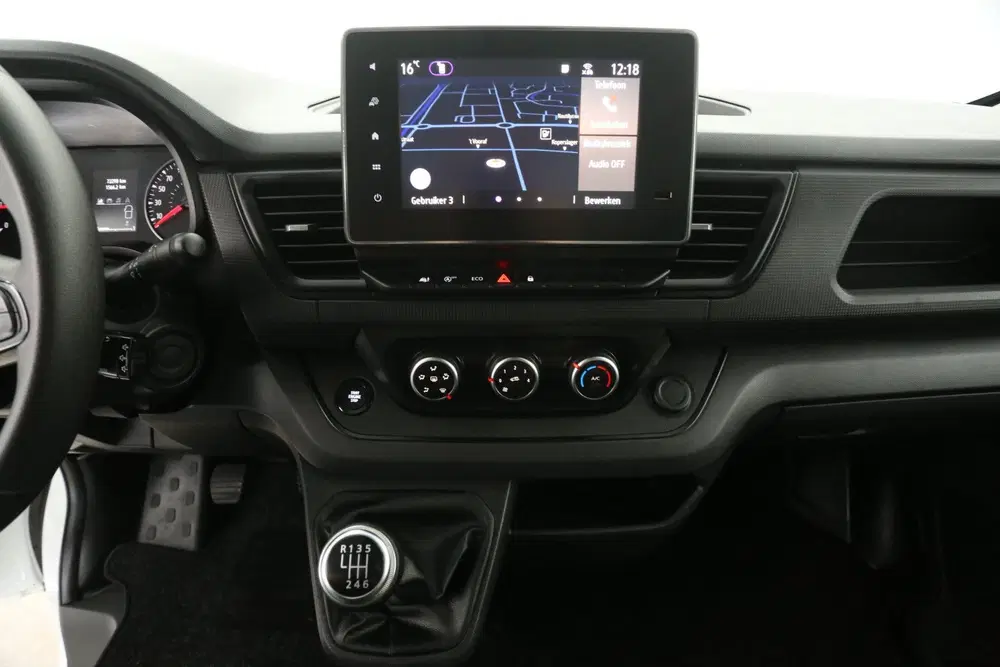 Renault Trafic 2.0 dCi L2H1 uit 2024, foto 11