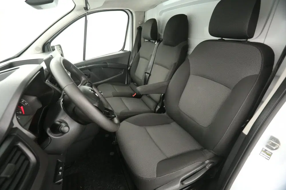 Renault Trafic 2.0 dCi L2H1 uit 2024, foto 9