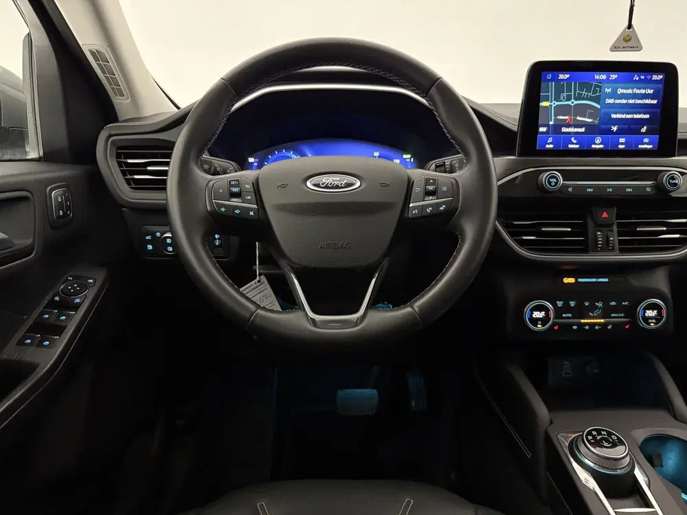 Ford Kuga 2.5 PHEV Vignale uit 2022, foto 14