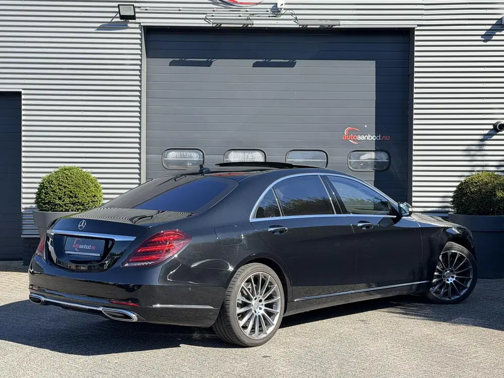 Mercedes-Benz S-Klasse 560 4Matic Lang Premium Plus uit 2019, foto 2