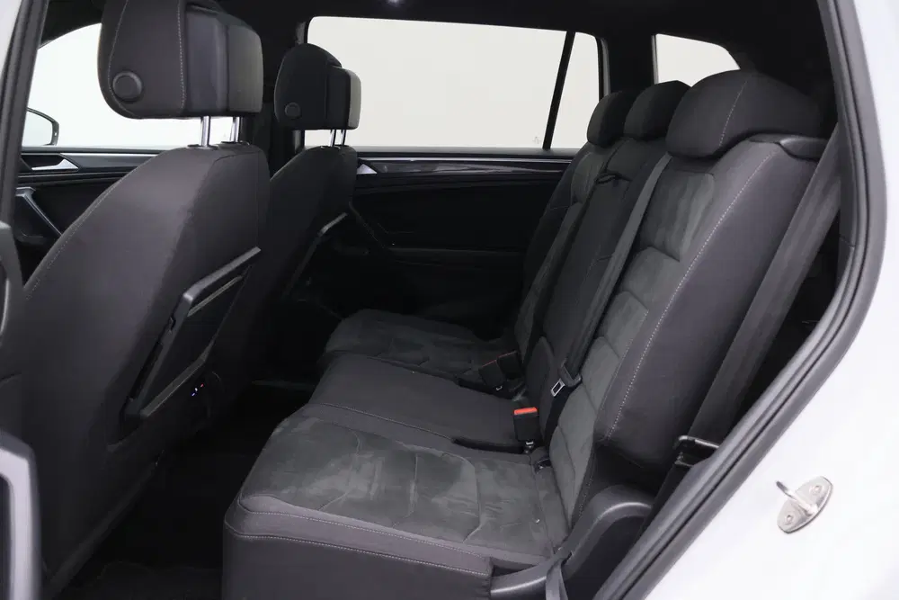 Volkswagen Tiguan Allspace 1.5 TSI DSG Highline Business R-L uit 2021, foto 13