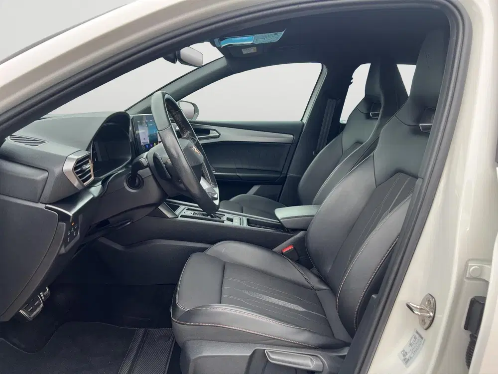 Cupra Leon 1.4 e-Hybrid VZ Business 245PK uit 2022, foto 3
