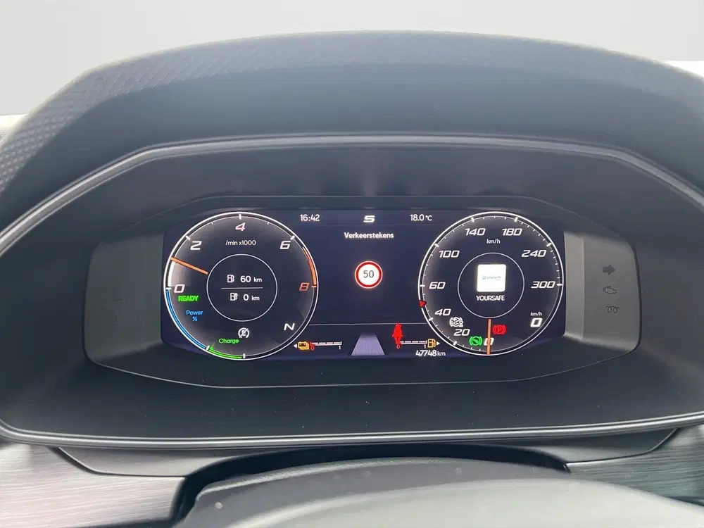 Cupra Leon 1.4 e-Hybrid VZ Business 245PK uit 2022, foto 8