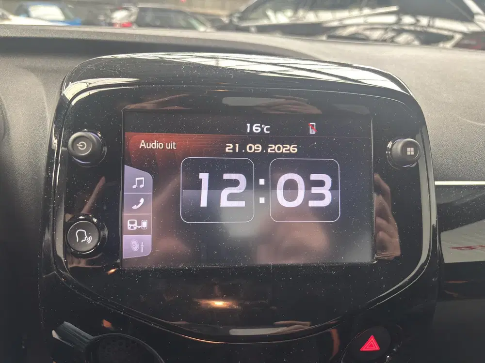 Toyota Aygo 1.0 VVT-i x-JBL uit 2021, foto 14