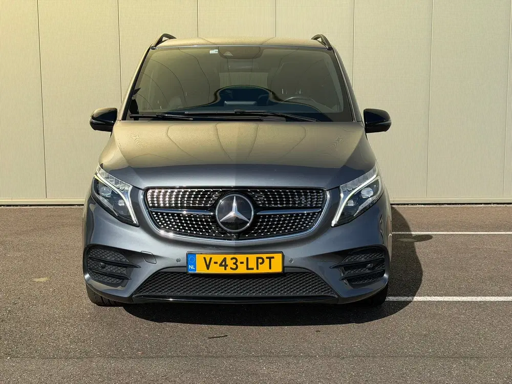 Mercedes-Benz V-Klasse 250d Lang Exclusive Edition uit 2019, foto 12