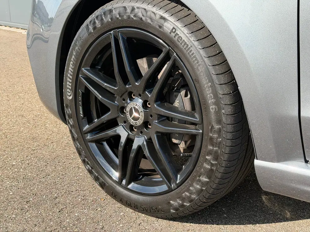 Mercedes-Benz V-Klasse 250d Lang Exclusive Edition uit 2019, foto 4