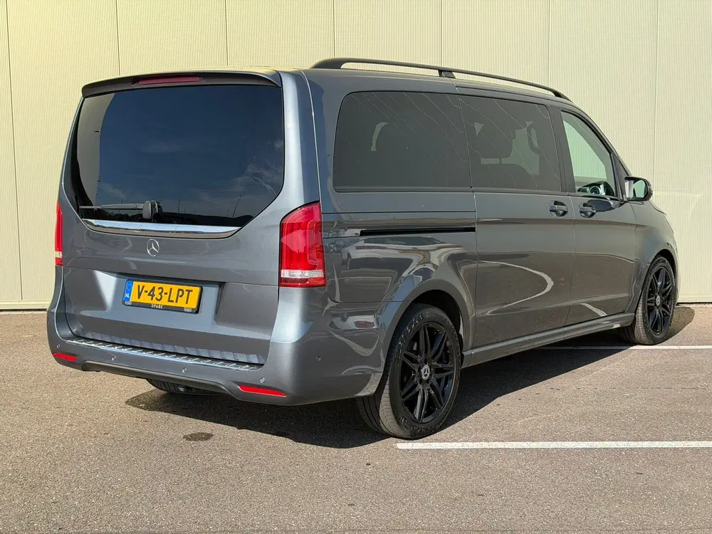 Mercedes-Benz V-Klasse 250d Lang Exclusive Edition uit 2019, foto 7
