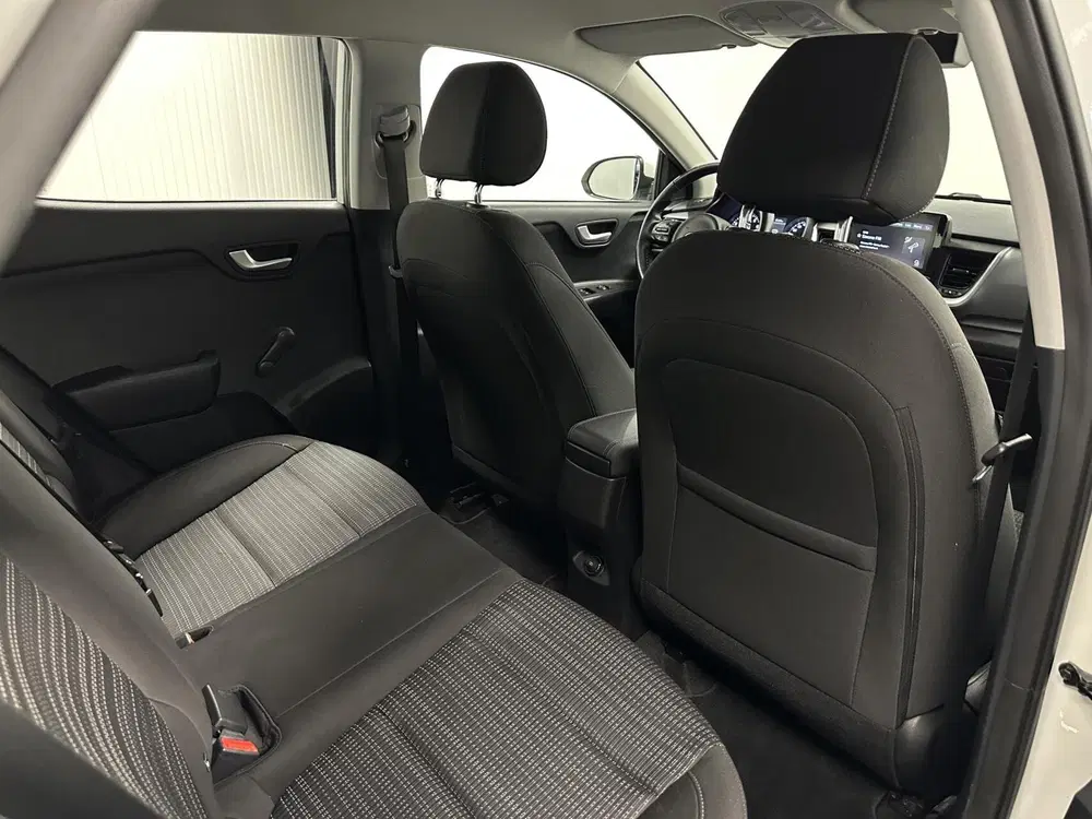 Kia Stonic 1.0 T-GDi MHEV DynamicLine CAMERA CARPLAY uit 2021, foto 15